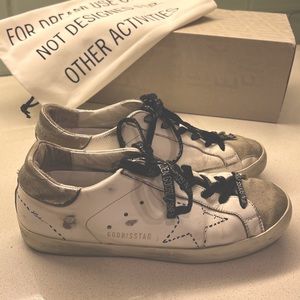 Golden Goose Sneakers